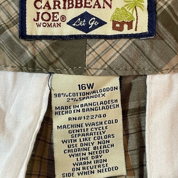 Caribbean Joe Women Shorts Size 14 Sagebrush Green Plaid 4 Pockets NWT - Picture 7 of 11